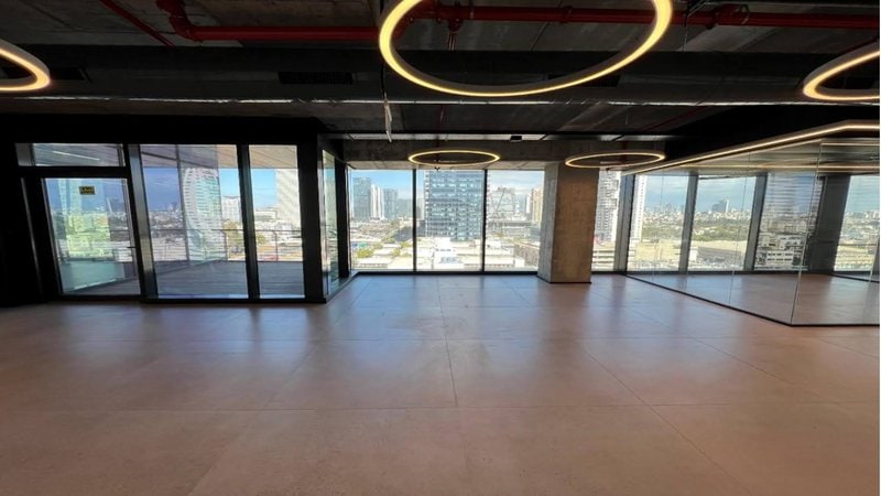 290 מר במגדל סוזוקי - אופן ספייס