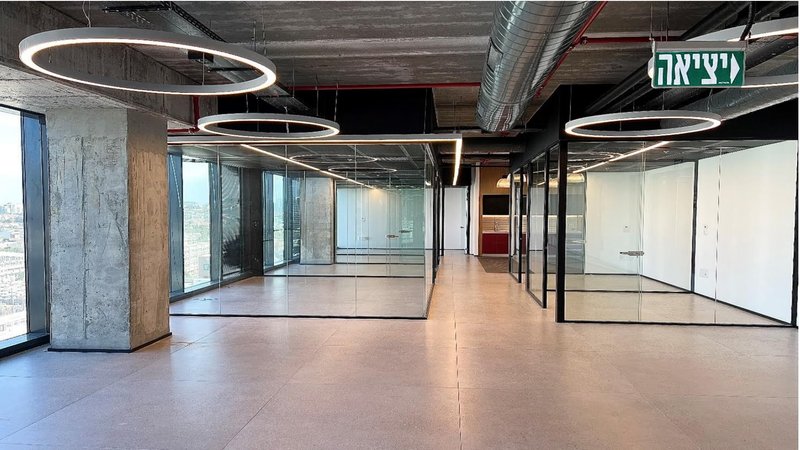 290 מר במגדל סוזוקי