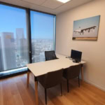 134 מר במידטאון - חדר עבודה