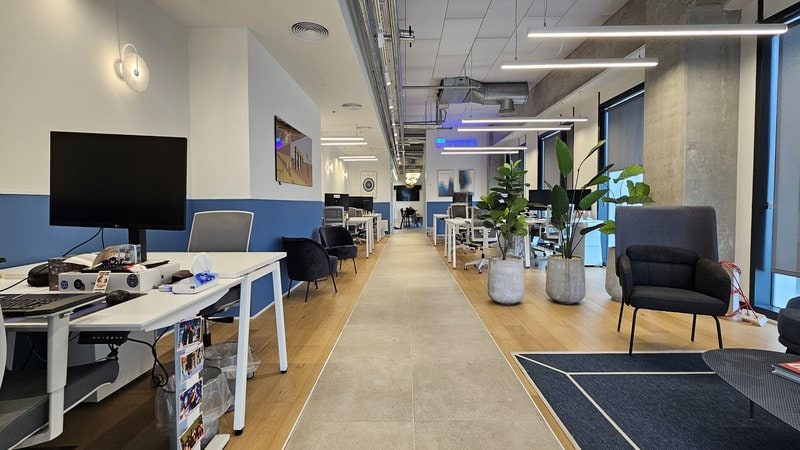 משרד מרוהט במגדל רסיטל