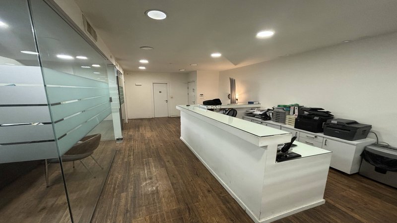 להשכרה ברחוב החשמונאים 140 מר - דסק קבלה