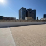 משרד קטן במונטיפיורי להשכרה - גג