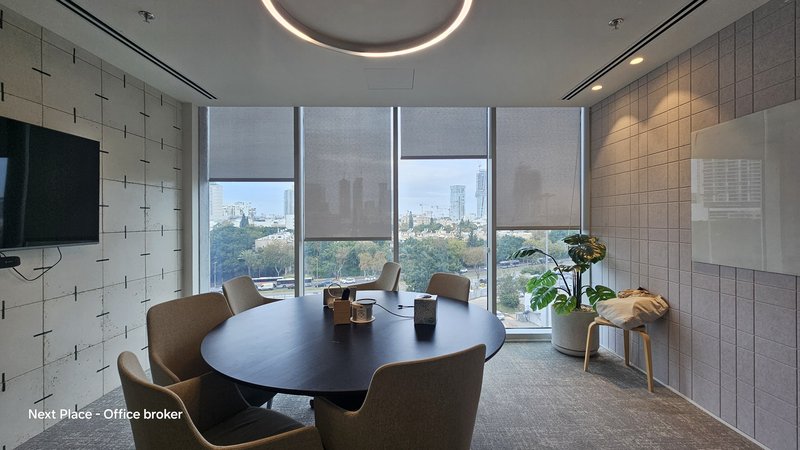 450 מטר במגדל WE - פינת ישיבה