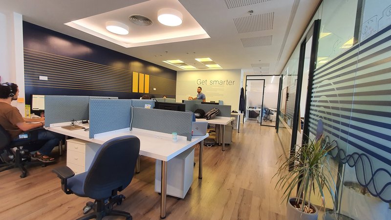 להשכרה במגדלי אלון - אופן ספייס